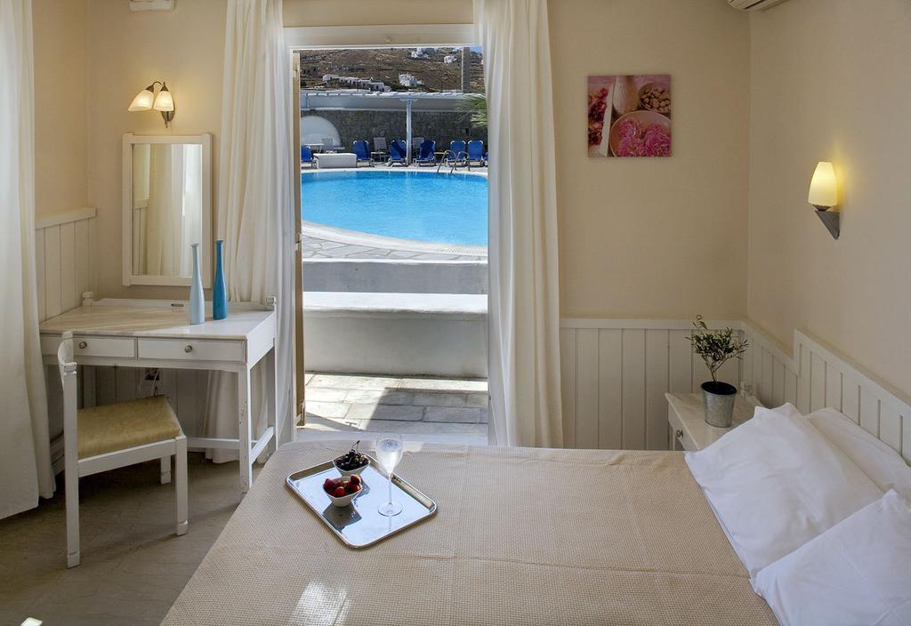 Vanilla Hotel Орнос Екстериор снимка